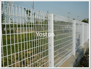 China Arc Garden Wire Mesh Fence Panels Round / Square Post Roll Top Easily Assembled supplier