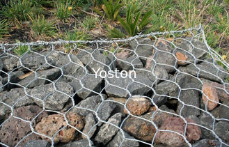 China 0.5m Hexagonal Gabion Basket Hot Dipped Galvanized Wire Mesh Fence Walls supplier